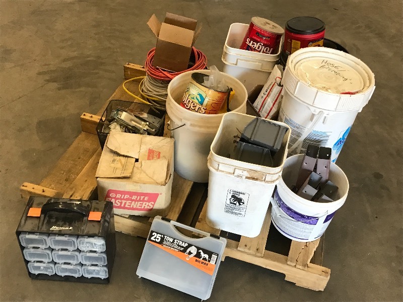 lot 44 image: Pallet Of Assorted HosePlumbing, ...