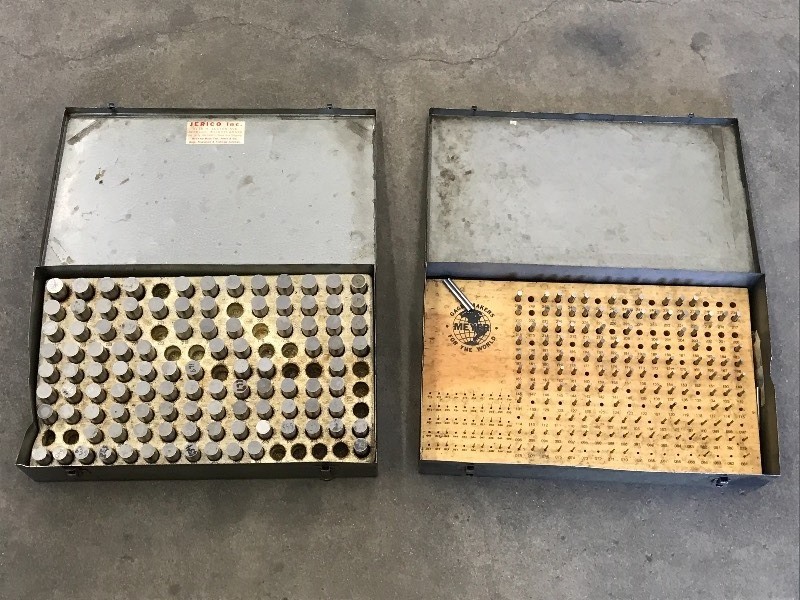 lot 48 image: Lot Of (1) .011 Thru .250 Plug Gau...