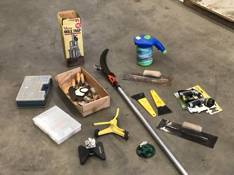 lot 62 image: Lot Of Assorted Lawn Sprinklers, L...