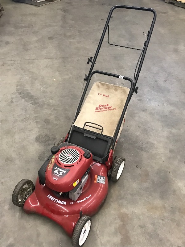 lot 75 image: Craftsman 21 Push Mower With Bagge...