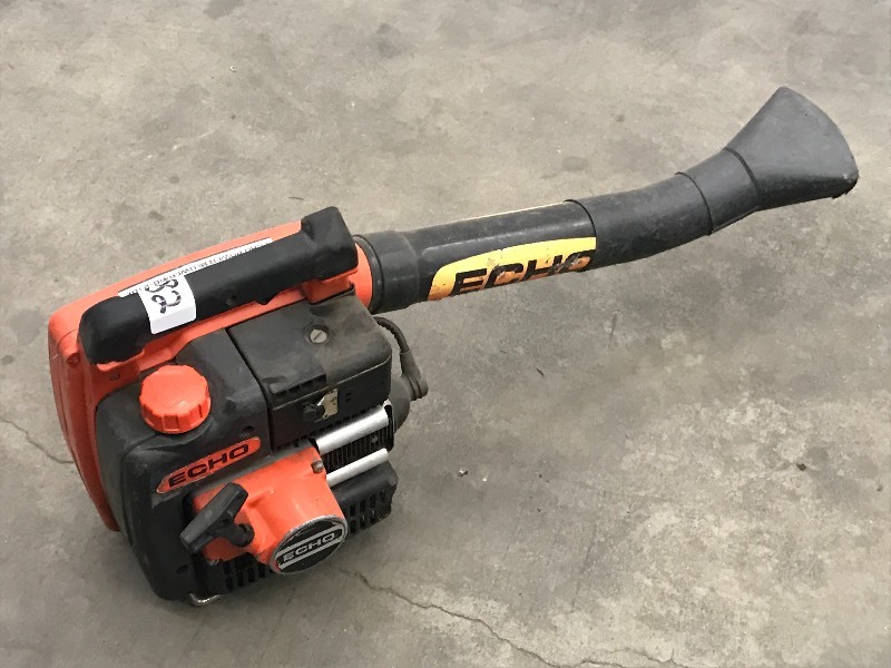 lot 82 image: Echo Handheld Blower, Has Compressi...