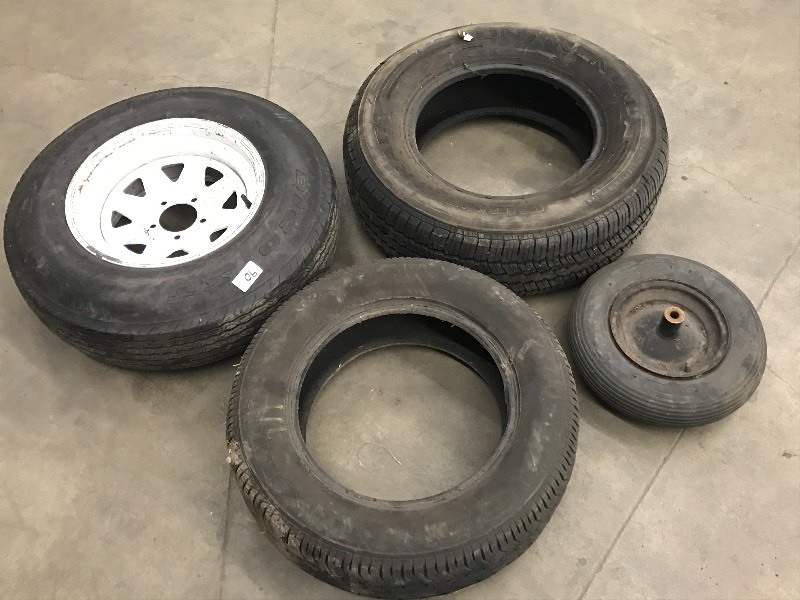 lot 90 image: (4) Tires (1)  Wheel Barrel Tire, ...