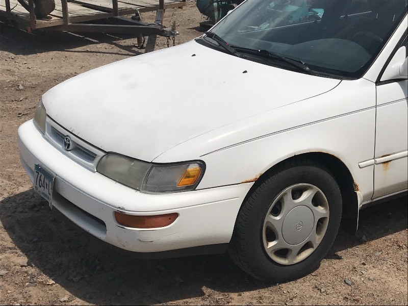 lot 2 image: 1996 Toyota Corrola DX, 1.8Liter Ga...