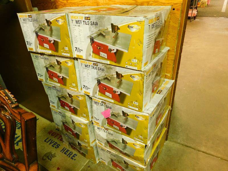 Lot of used wet tile saws