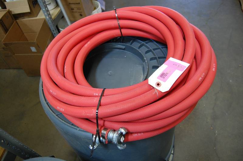 lot 4 image: 34 x 50 Jammer Hammer Hose Assembly