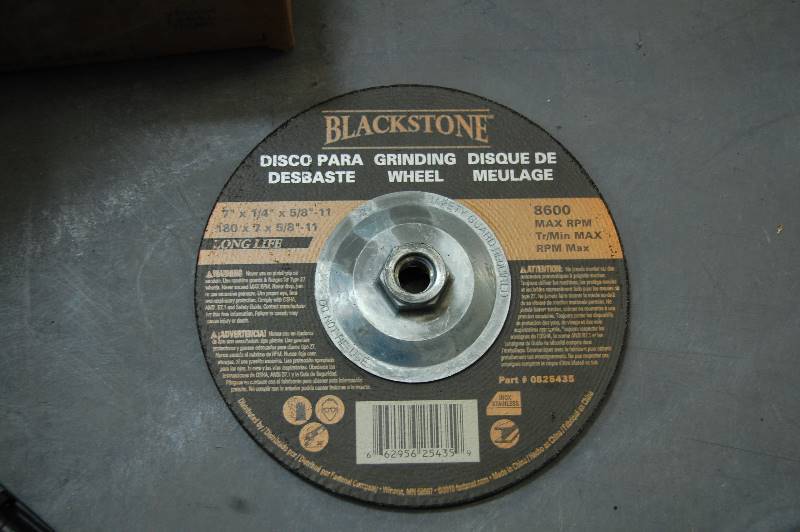 lot 34 image: 7 Grinding Wheels