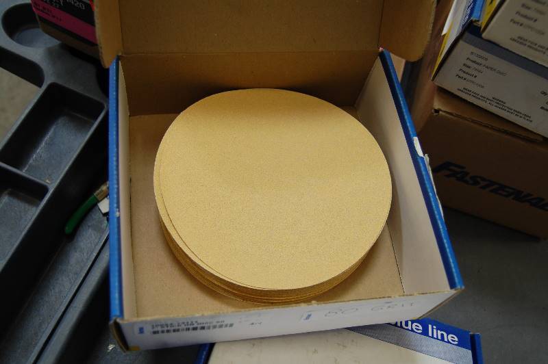 lot 37 image: 7 Stick on Discs-80 Grit