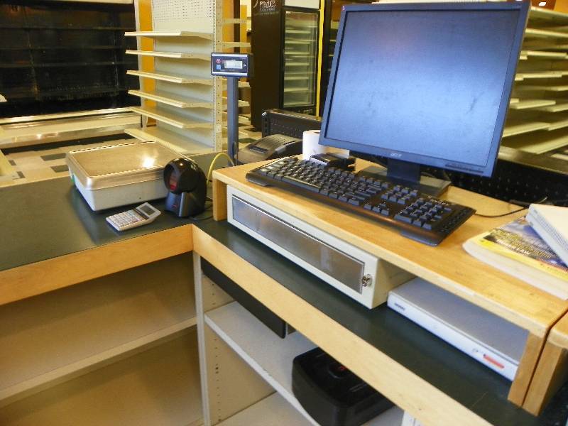 lot 60 image: POINT OF SALE SYSTEM WITH SCALE