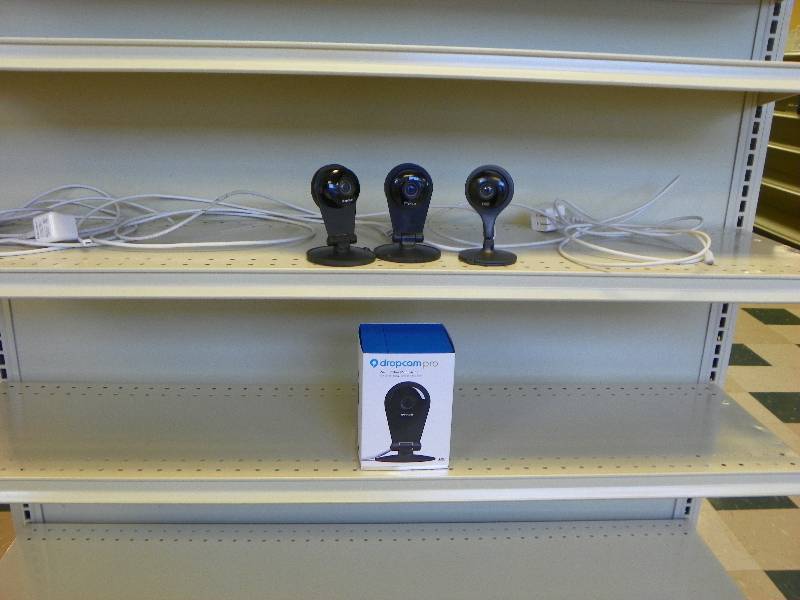 lot 69 image: SECURITY CAMERAS