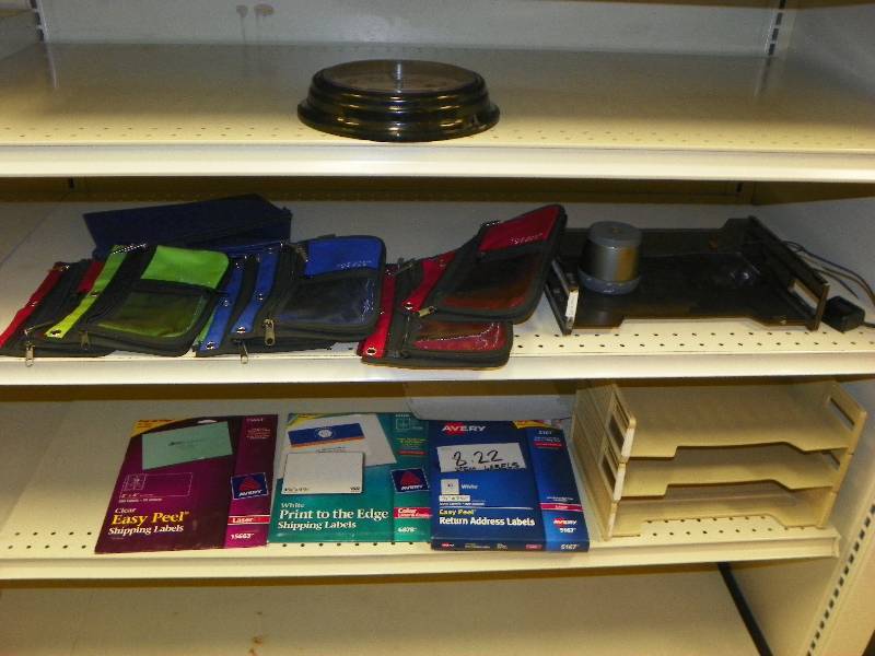 lot 70 image: OFFICE SUPPLY ITEMS