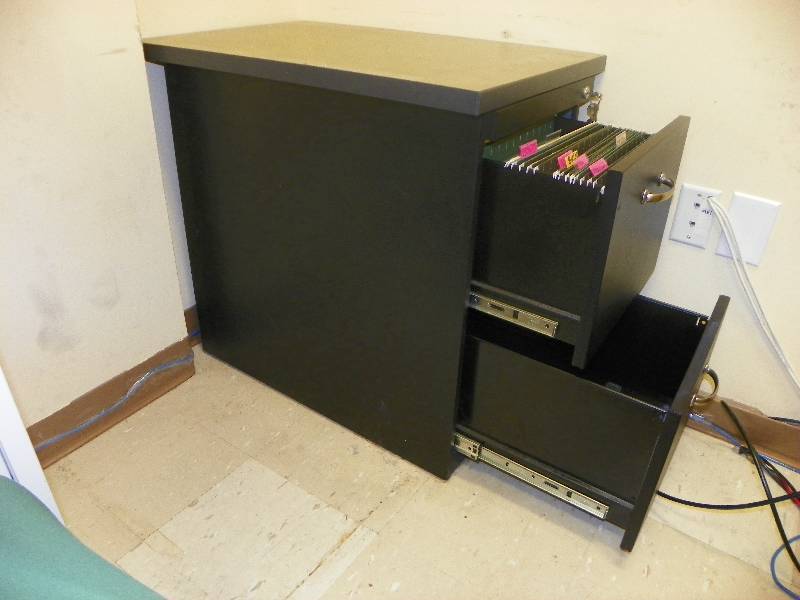 lot 80 image: TWO DRAWER FILING CABINET WITH KEY