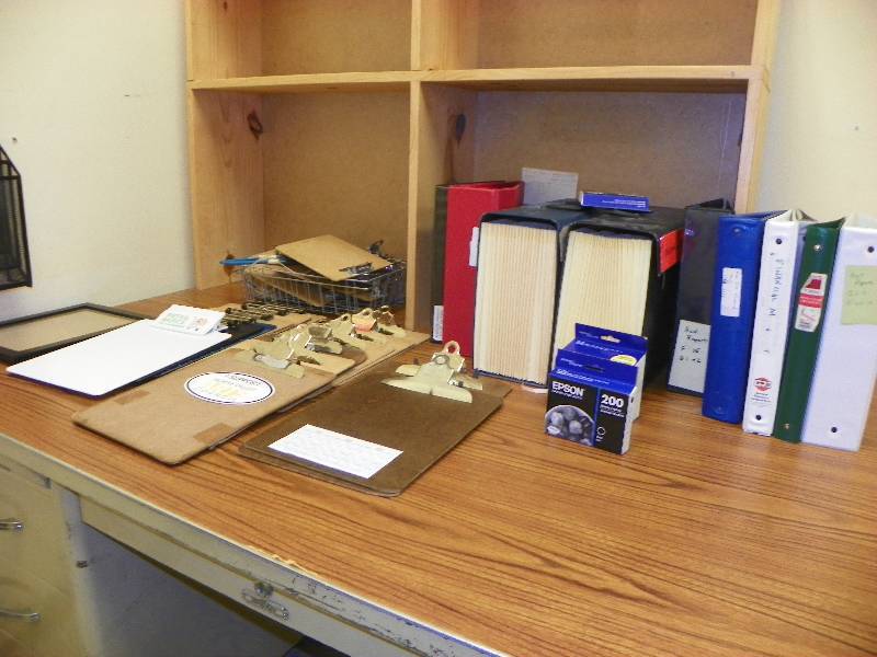 lot 100 image: OFFICE SUPPLY ITEMS