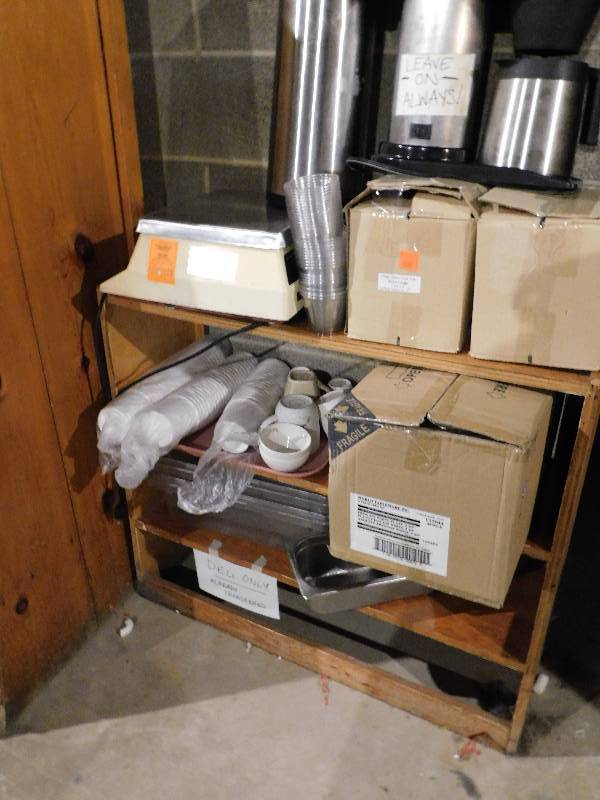 lot 155 image: SMALL SHELF WITH CONTENTS, BUNN COFFEE MAKER AND MISC ITEMS