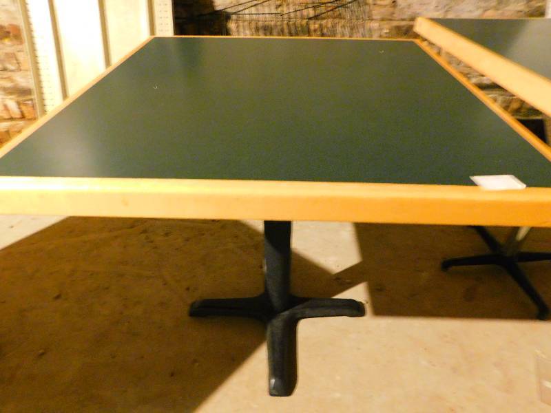 lot 181 image: PEDESTAL BASE TABLE