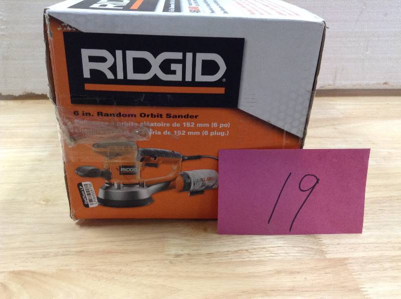Ridgid 4 Amp 6 in. Random Orbit Sander R26111