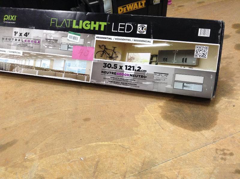 Pixi Lighting FLT14C40MDUP44A 12 x 47.75 48 Watt New