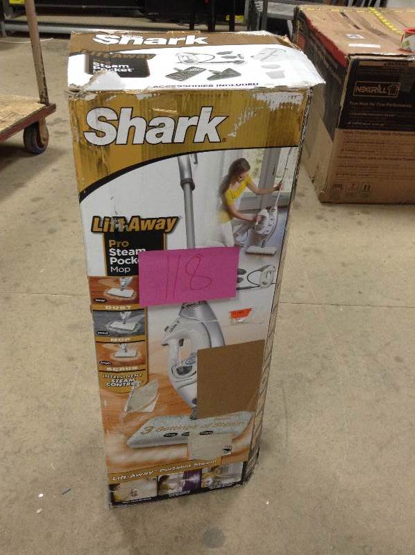 Shark Lift away Pro Steam Pocket Mop Not Used