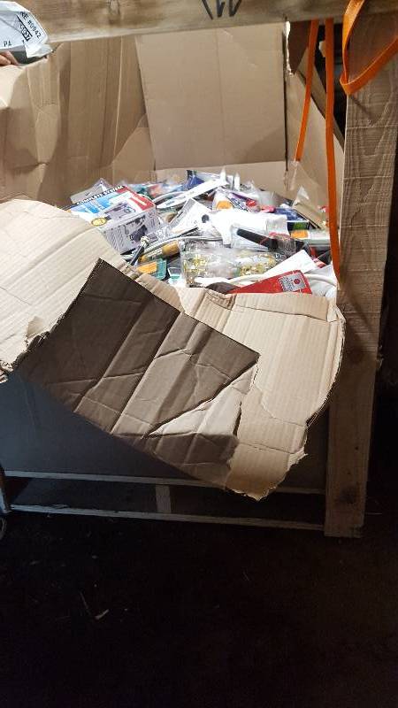 Mixed hardware lot