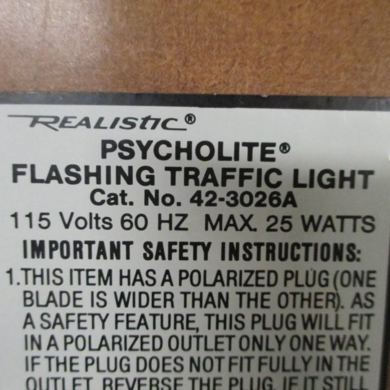 lot 11 image: Flashing Traffic Light, Wi-Fi Antenna & Mic Chord