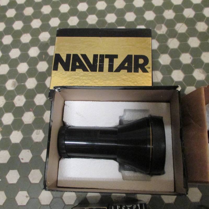 lot 19 image: Projector Accessories