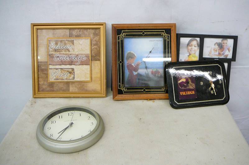 Clocks & Frames