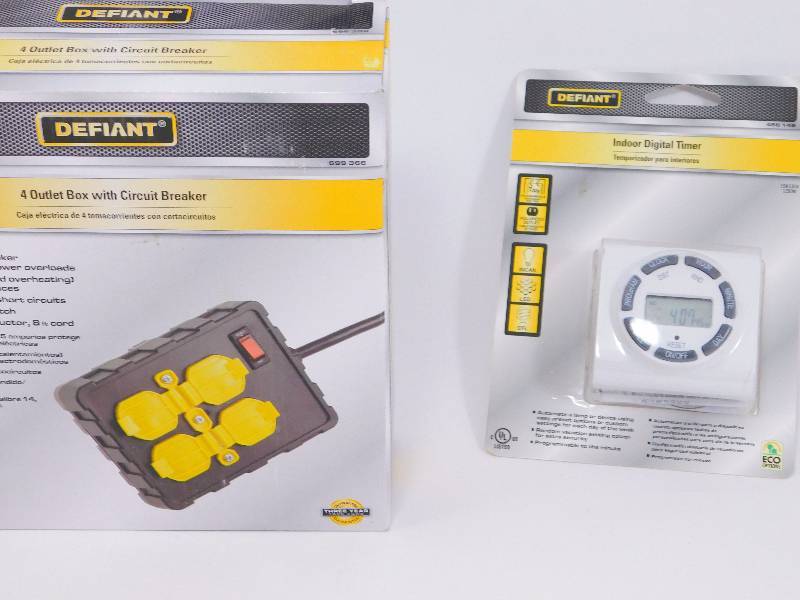 lot 22 image: Lot Contains Defiant 4 Outlet Box with Circuit Breaker,  Defiant Indoor Digital Timer