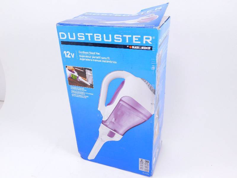 lot 25 image: Black & Decker Cyclonic DustBuster Hand Vac, CHV1210