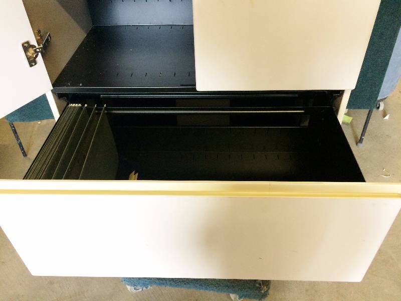 lot 20 image: WOW Very High Quality Reff Cabinet Sliding Drawers Metal Sides Wood Panel Front-Heavy-Duty Home Office Small Business Private Practice Repair Shop- Manufactured in Canada by Reff