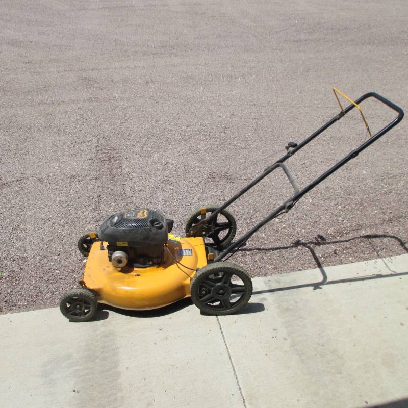 Poulan 22 discount inch push mower