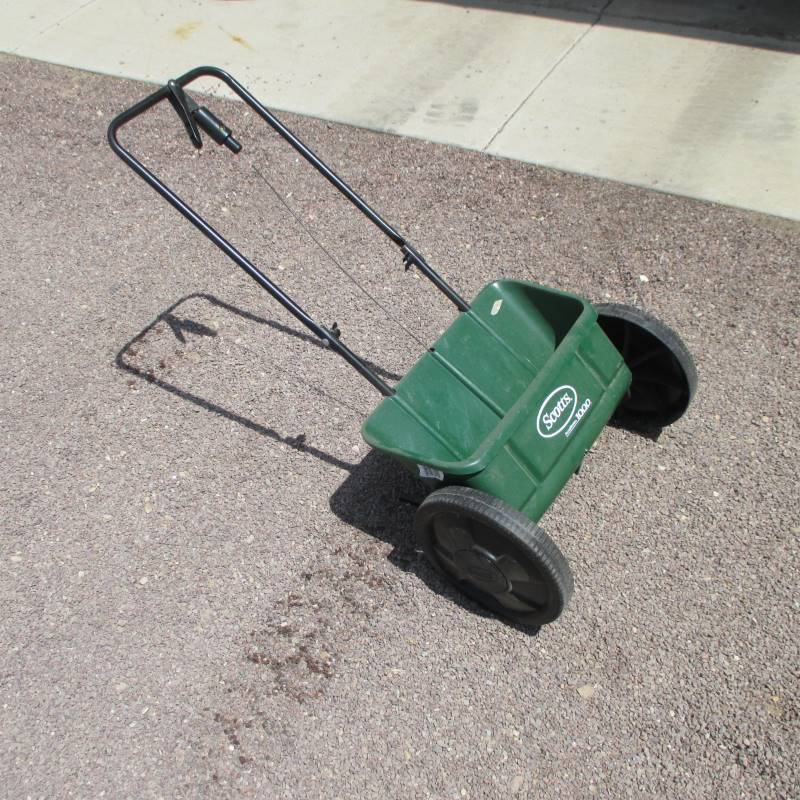 Scotts Fertilizer Applicator