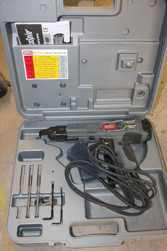 lot 24 image: Senco Collated Screw Driver w Case