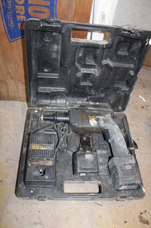 lot 23 image: Sears Industrial Cordless Drywall Gun w Case