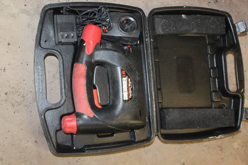 lot 22 image: Surebonder 4.8V Cordless Stapler w Case