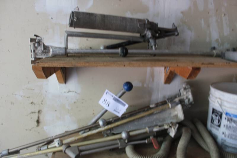 lot 88 image: Drywall Tools