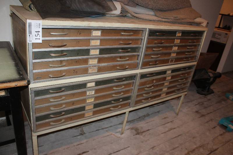 lot 154 image: 20-Drawer Map Table
