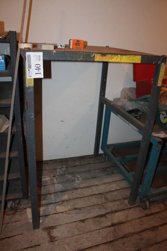 lot 140 image: Metal Table Stand