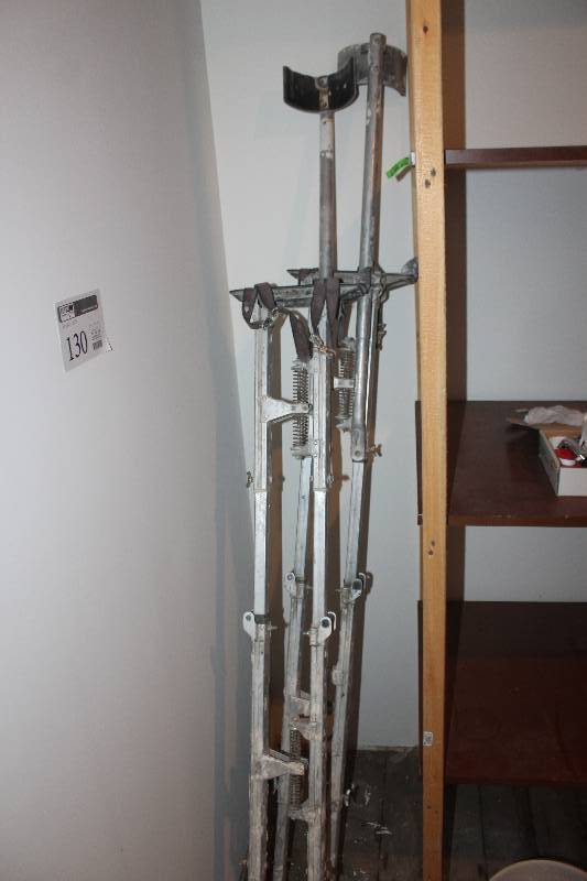 lot 130 image: Drywall Stilts