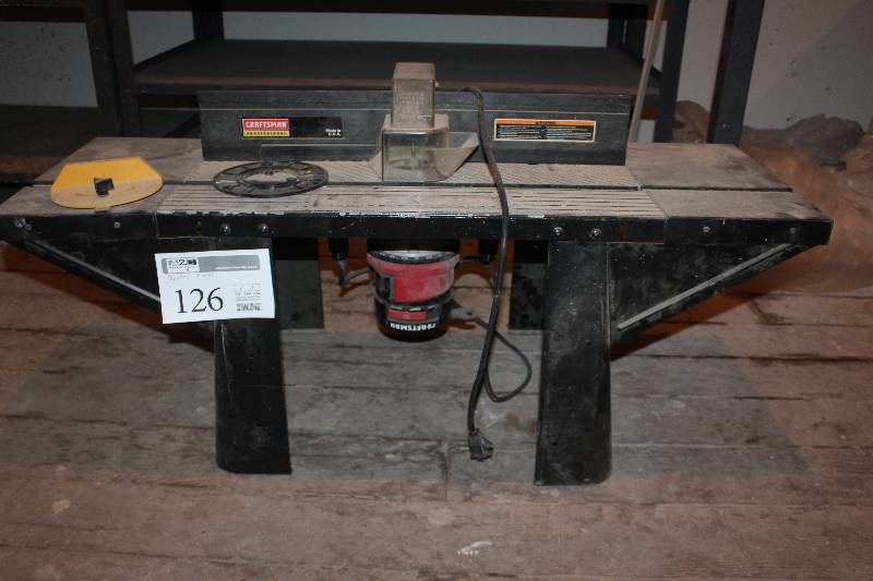 lot 126 image: Craftsman Router Table & Router