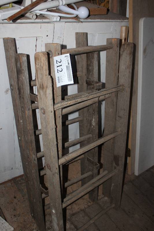 lot 212 image: Ladder Parts