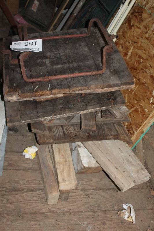 lot 185 image: Scrap Wood