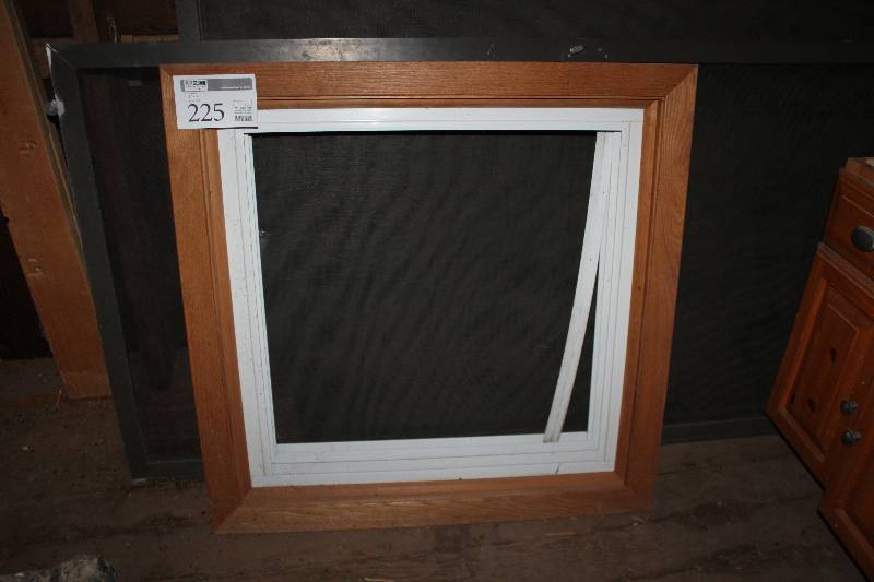 lot 225 image: Lot of (2) Windows