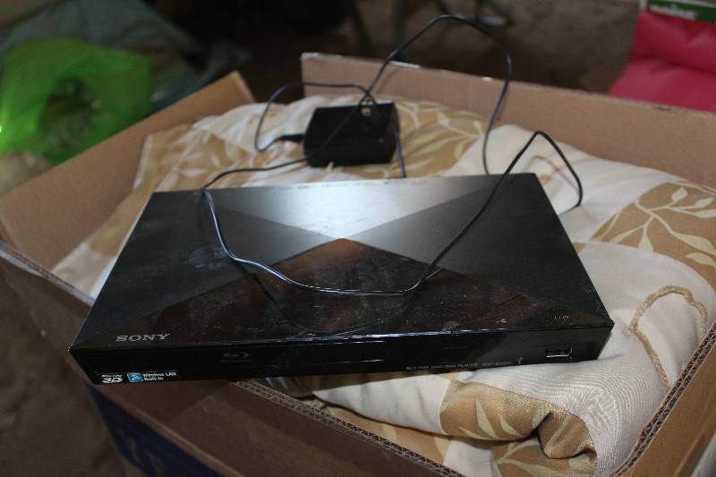 lot 118 image: Sony Blu-ray Disc Player