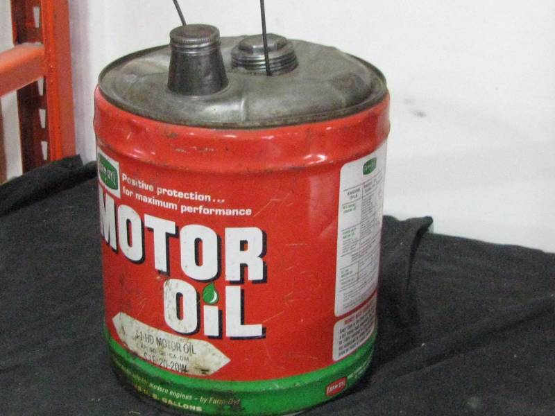 lot 10 image: Farm-Oyl 5gl Can