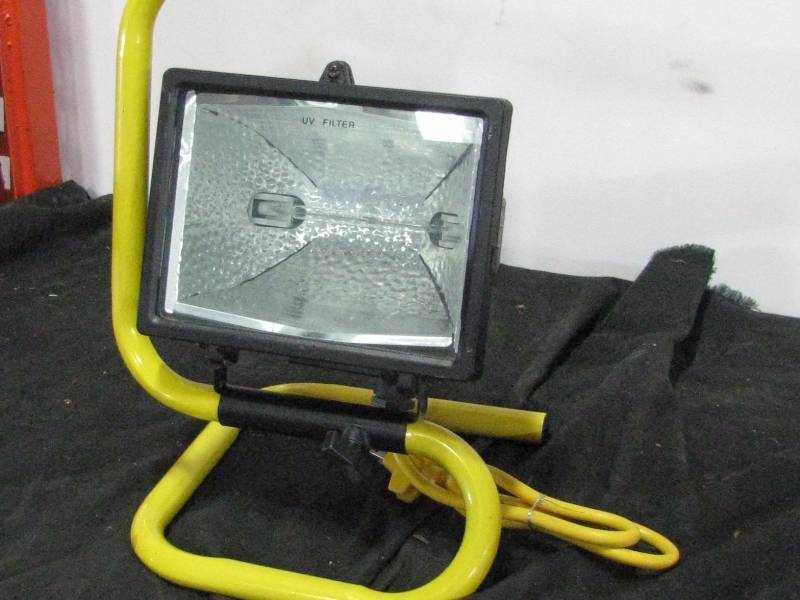 lot 24 image: ShopSpot Light