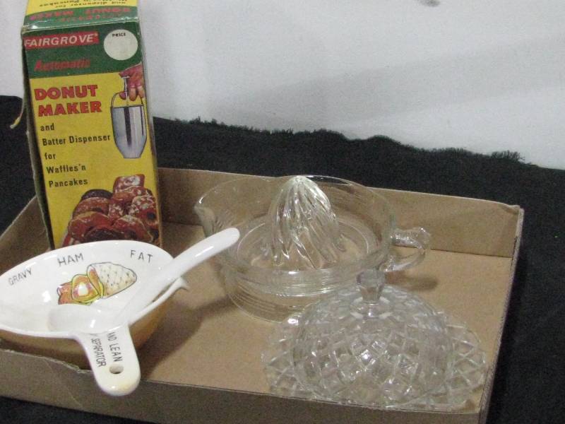 lot 67 image: Misc Glassware