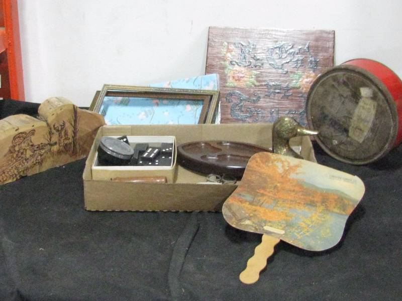 lot 74 image: Misc Lot