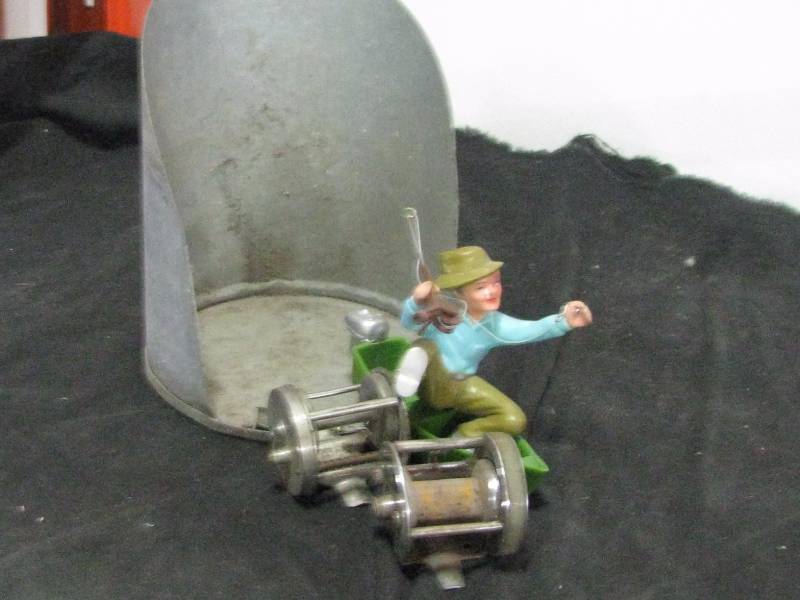 lot 84 image: Misc Lot