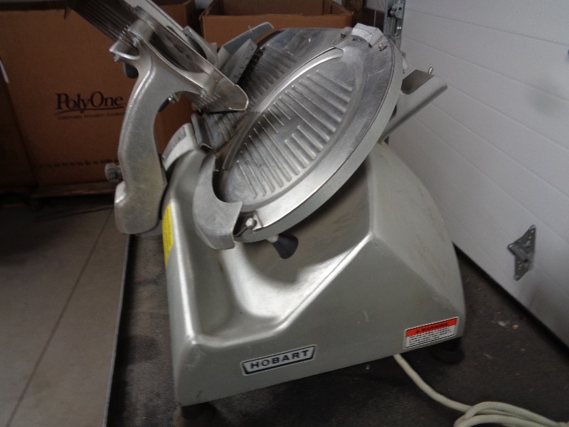 lot 30 image: Hobart 2812 Slicer