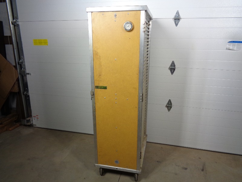 lot 24 image: Cres-Cor Heated Proof Cabinet on Wheels