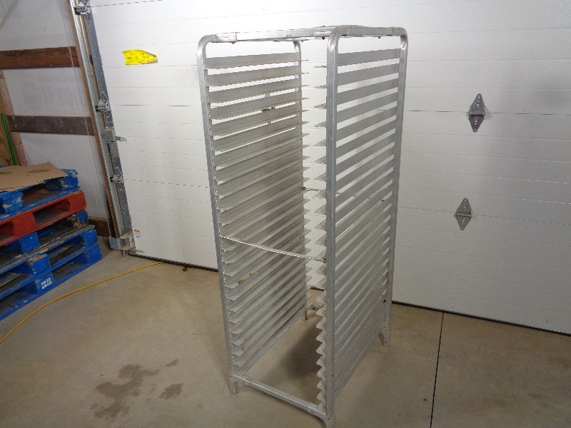 lot 27 image: Aluminum Sheet Pan Rack